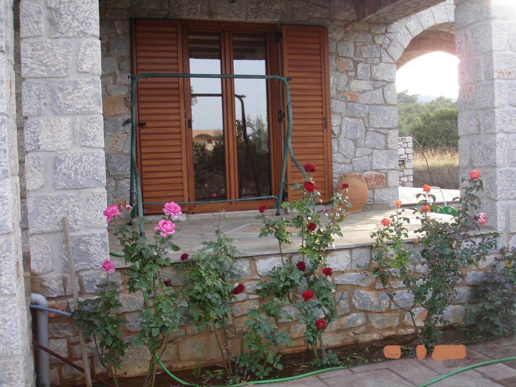 הוילה מונמבאסיה Xifias Stonehouse מראה חיצוני תמונה